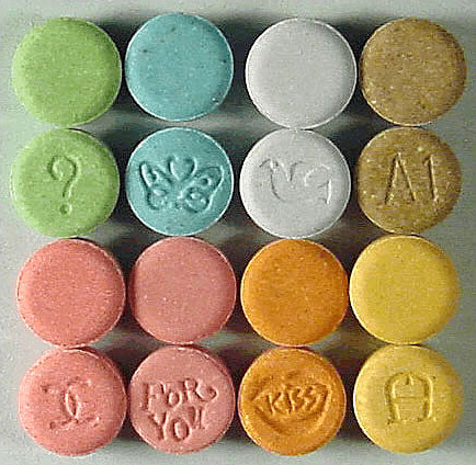 文件:Ecstasy monogram.jpg