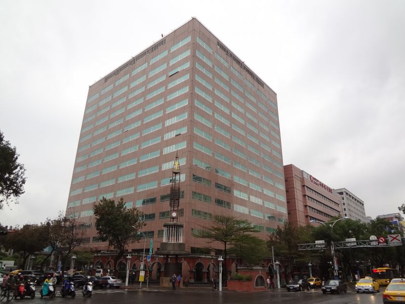 文件:Mackay Memorial Hospital Taipei 20131209.jpg